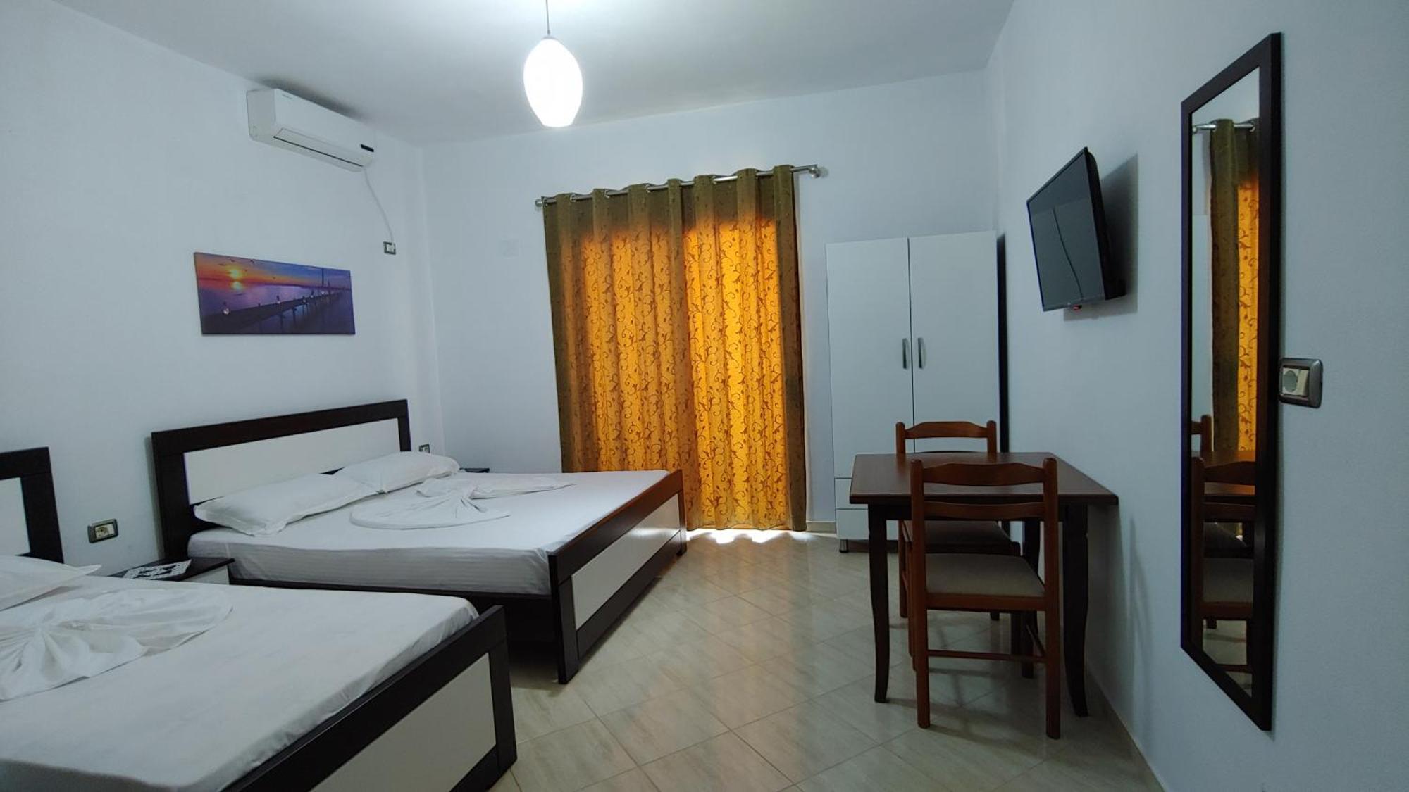 Hotel Leonel Ksamil
